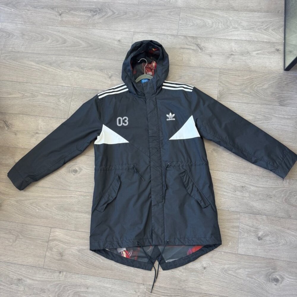 Rare Retro Adidas 3/4 Windbreaker (2016)